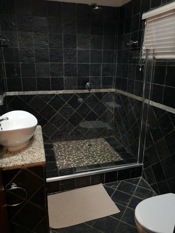 Lifestyle Corner Guesthouse Musina Esterno foto