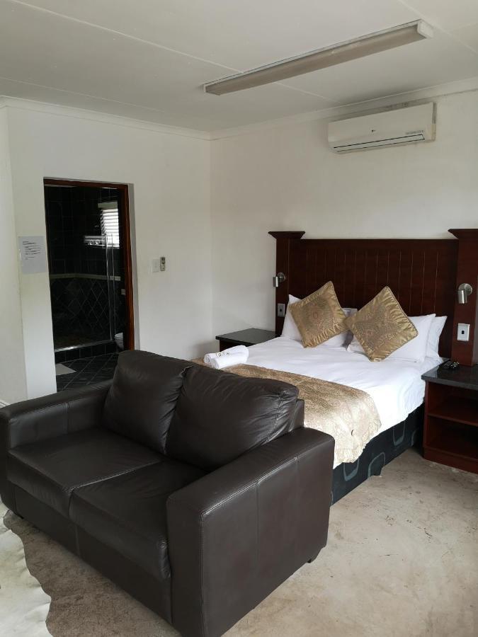 Lifestyle Corner Guesthouse Musina Esterno foto